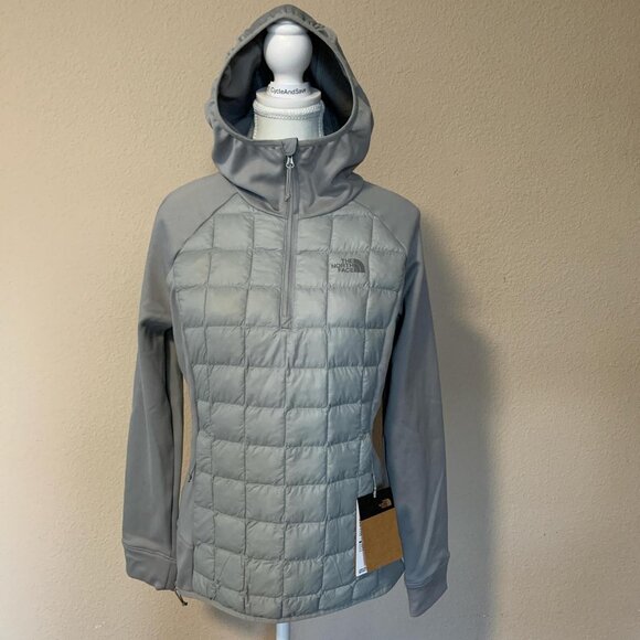 The North Face ThermoBall Hybrid Hoodie in light gray - Picture 1 of 7